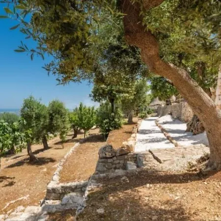 فيلة Trullo Monte Cannone Con Piscina